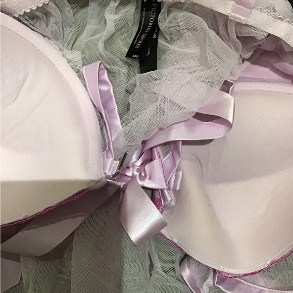 Victoria’s Secret Floral Baby Doll Slip - Picture 3 of 3